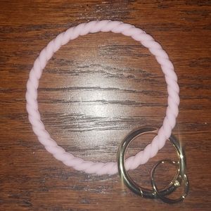 Bracelet keychain light pink